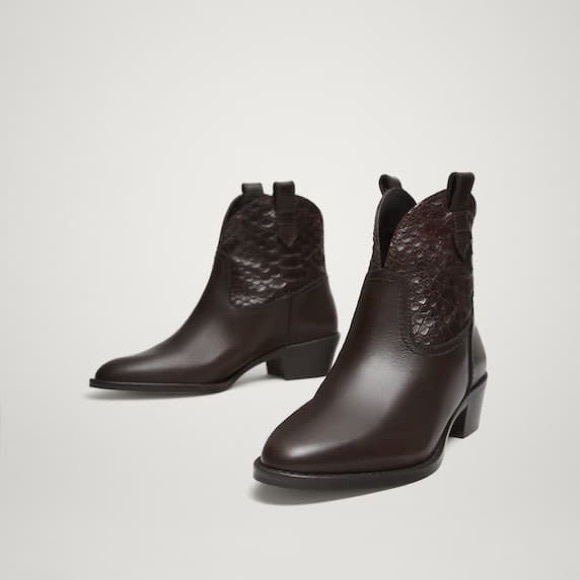 NWT. Ladies Ankle Boots. Massimo Dutti Cowboy Ankle Boots. Size 10 - Picture 6 of 8